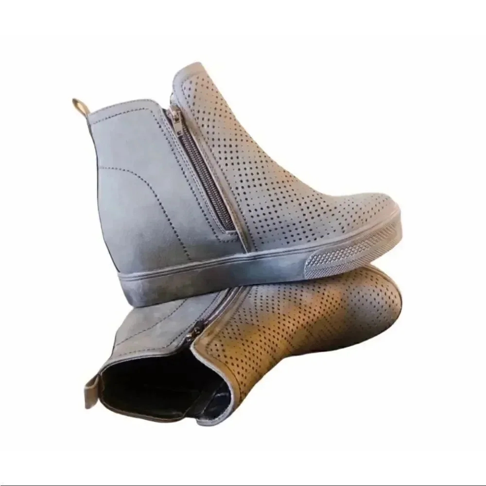 Olive Street Gray Women’s Dot Laser-Cut Booties SZ 6.5